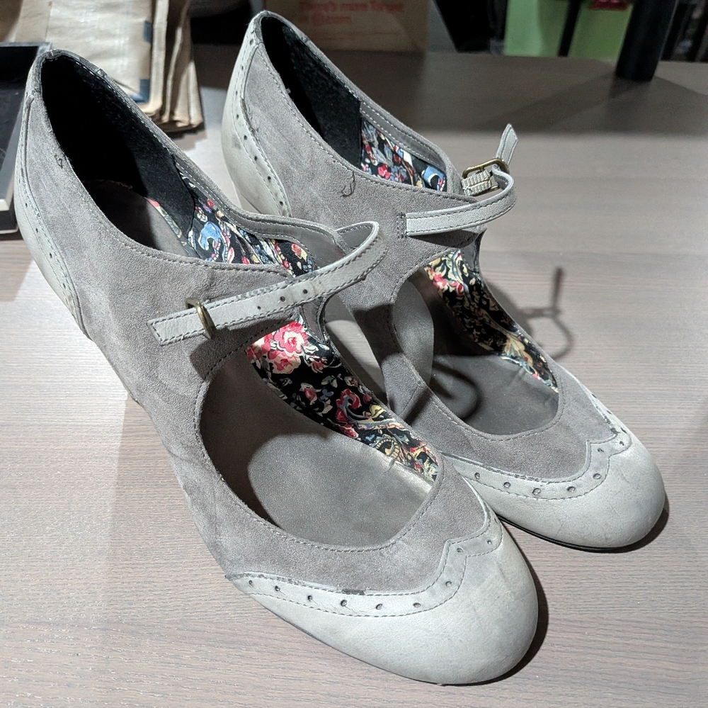 Grey Retro Mary Jane Block Herls